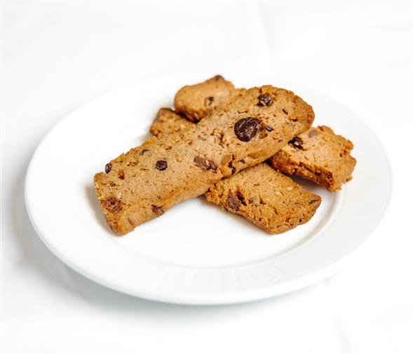 Karamelsnitter med chokolade og peanuts